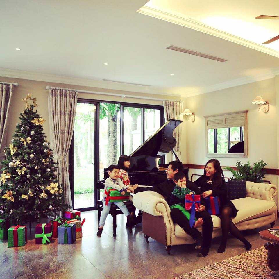 12295284_1015323618396119