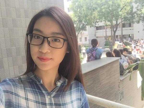 1619451_10151928748661198_1674340311_n