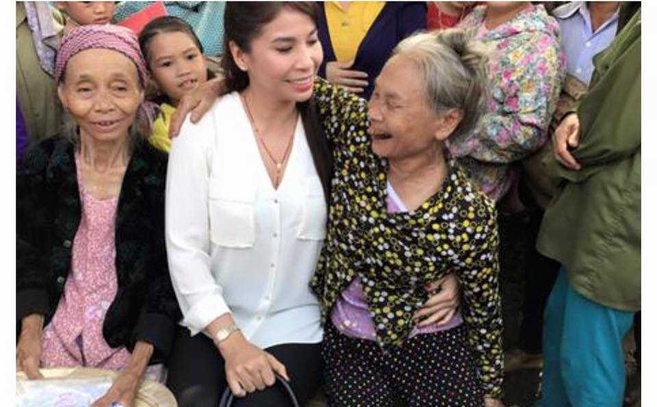 14681611_616434811900364_