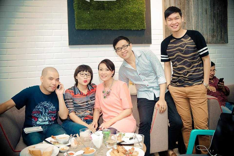 10502489_915288801830252_