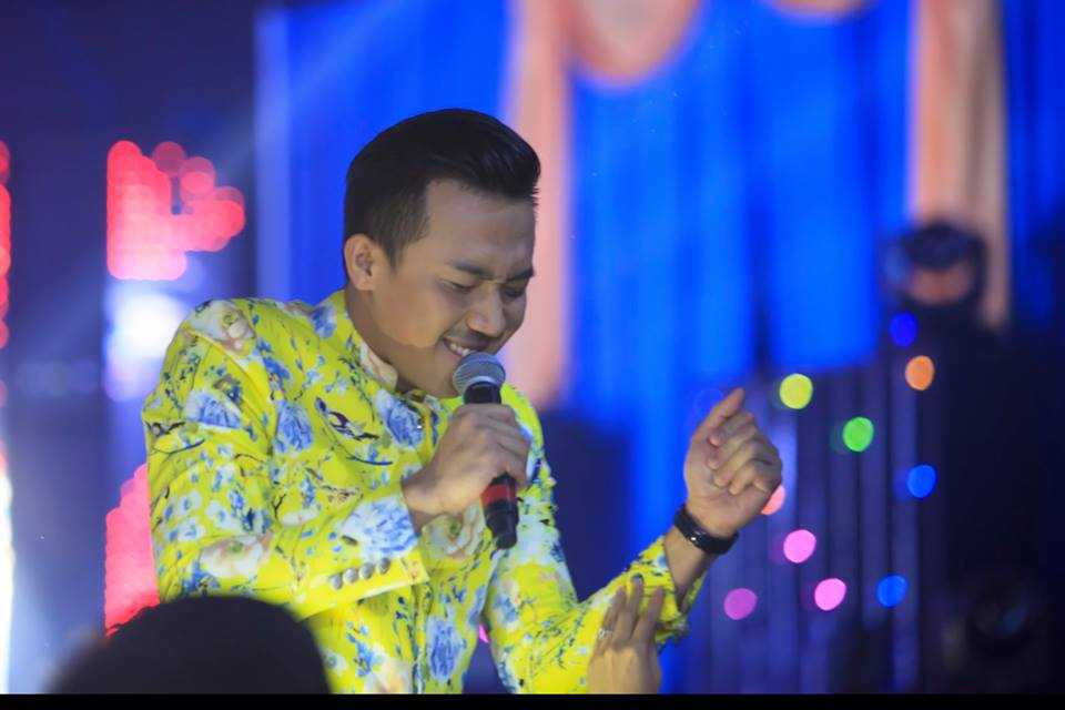 15178102_1587752024584639