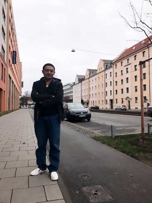 1483246107-14830169902782