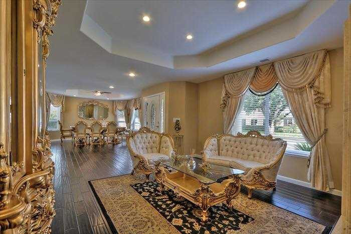 16142722_1015805144494550