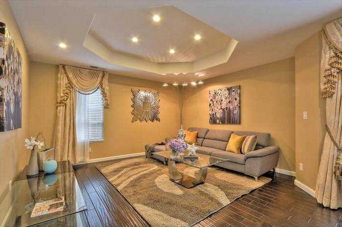 16143283_1015805144520550