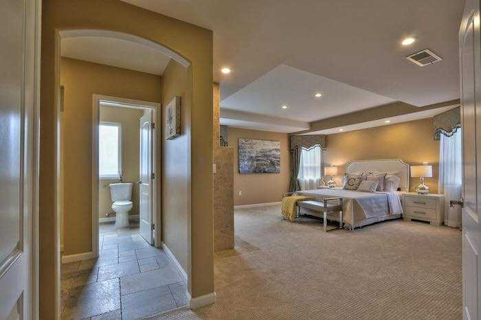 16298660_1015805144554550