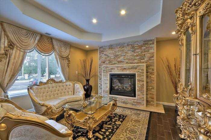 16299492_1015805144534550