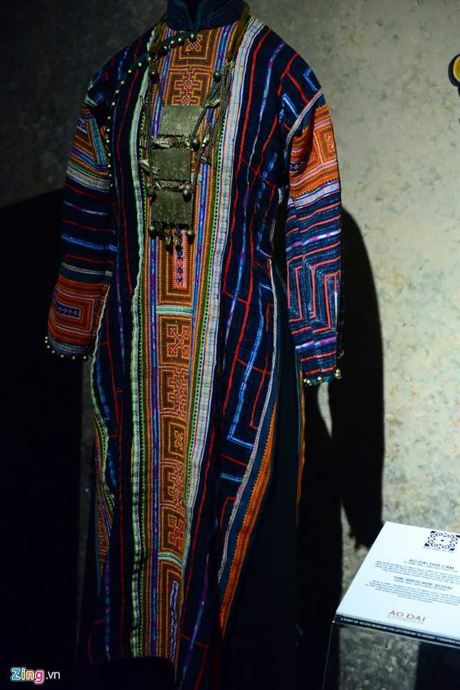 Ao dai Viet cach tan the nao qua cac giai doan lich su? hinh anh 12