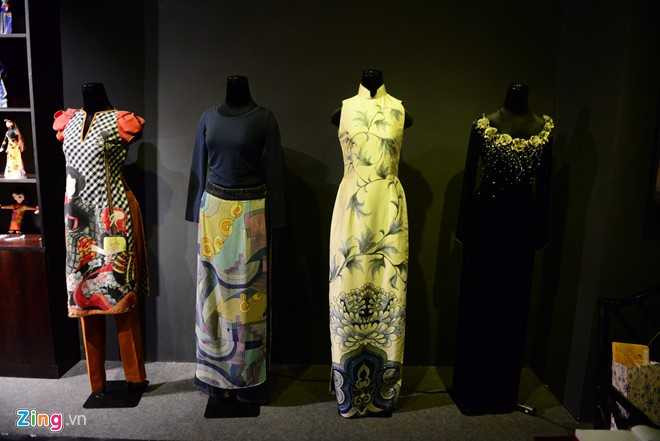 Ao dai Viet cach tan the nao qua cac giai doan lich su? hinh anh 13