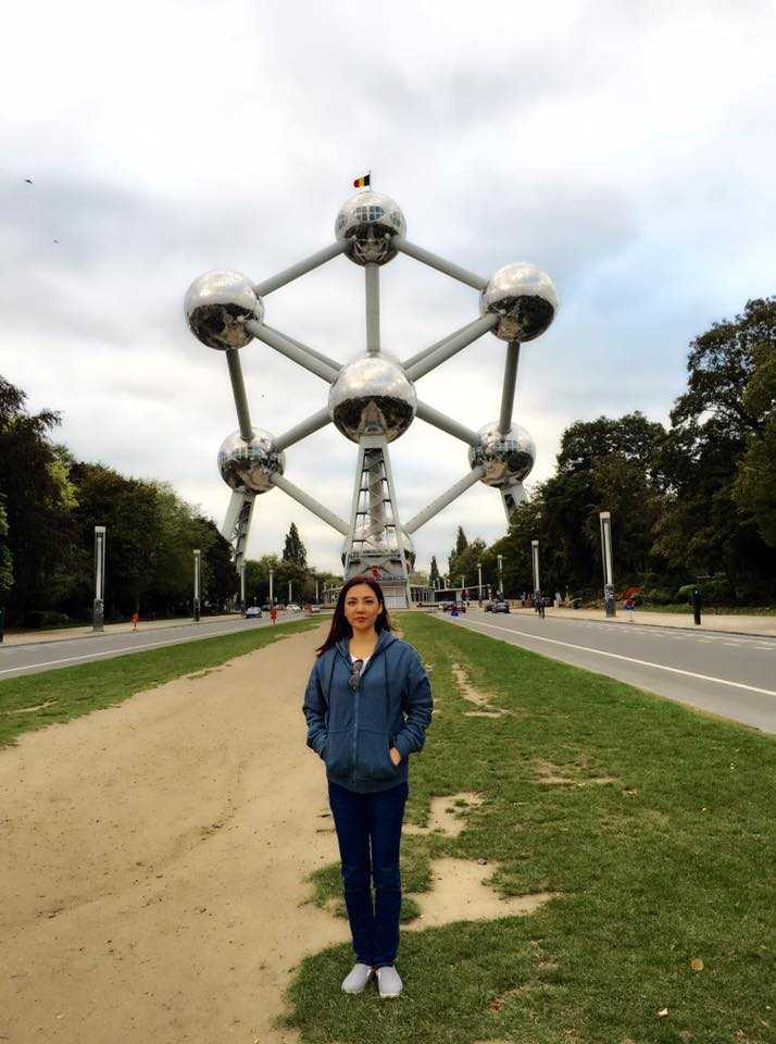 Chị gái xinh đẹp, đi khắp nơi của Hồ Quỳnh Hương - 10