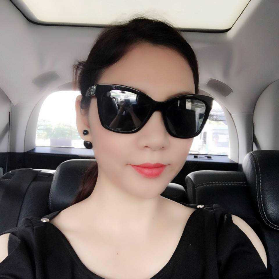 Chị gái xinh đẹp, đi khắp nơi của Hồ Quỳnh Hương - 11