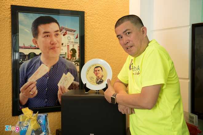 Cuoc song 13 nam xa vo cua nghe si hai Nhat Cuong hinh anh 3