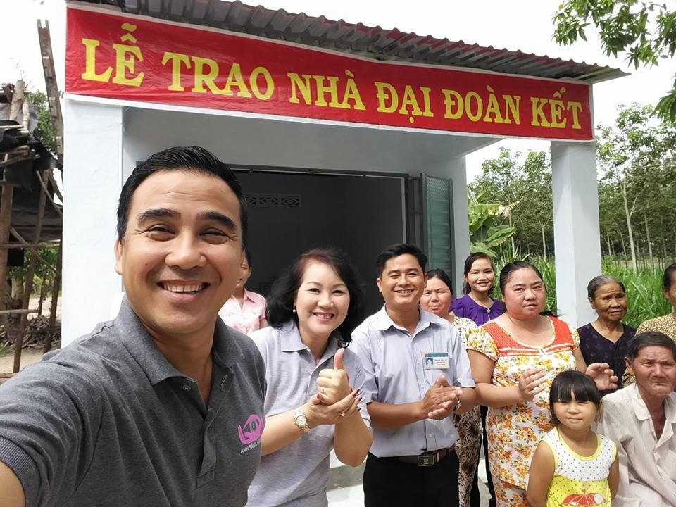 16114606_1295358977226891