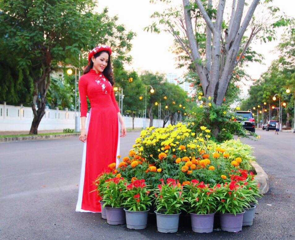 16174693_1297668570329265