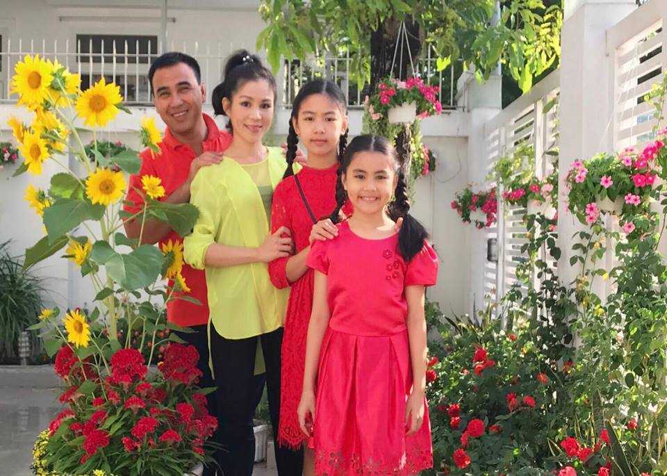 16265832_1135791763185351