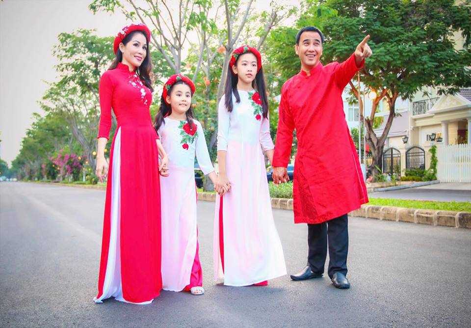 16266086_1297665070329615