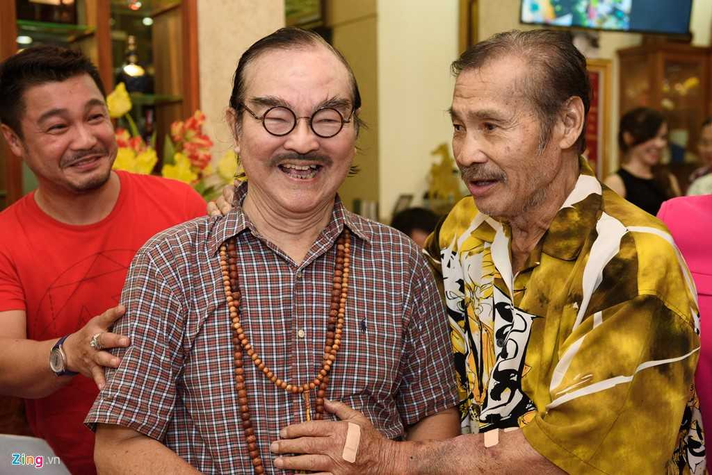 Ly Hung, Ly Huong to chuc tiec mung tho NSND Ly Huynh hinh anh 8