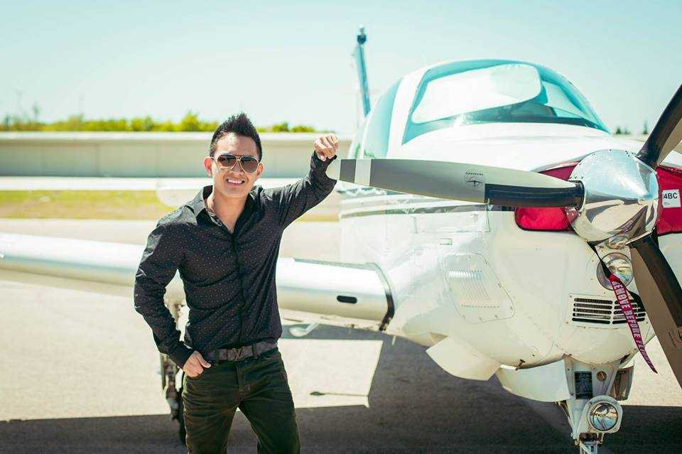 12733613_1015382386310100