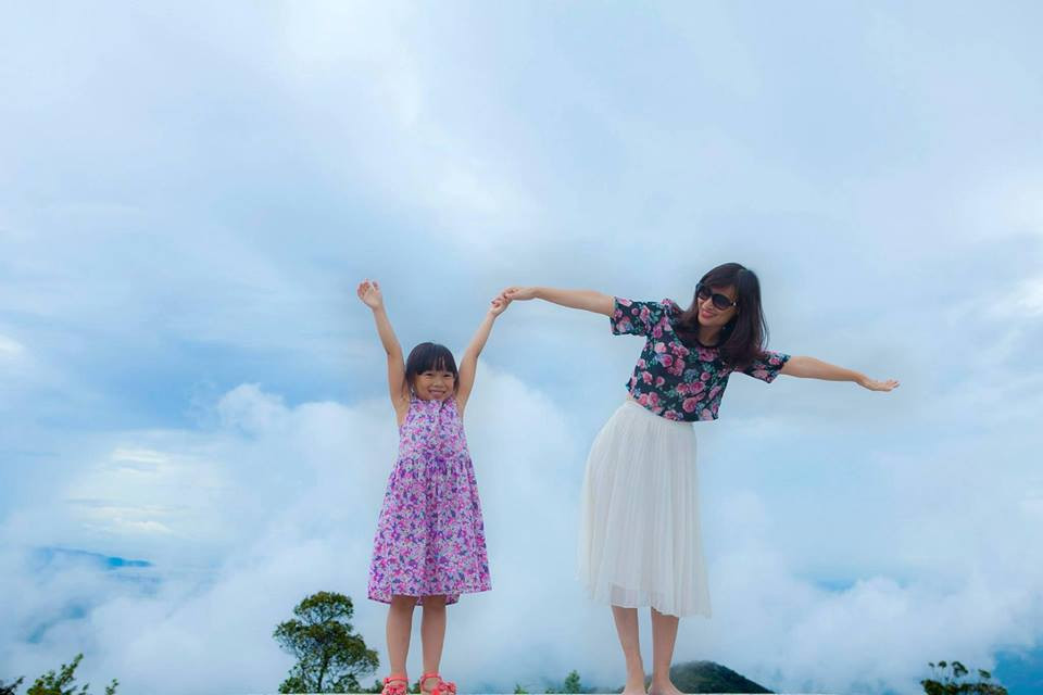 10687124_725079237560217_