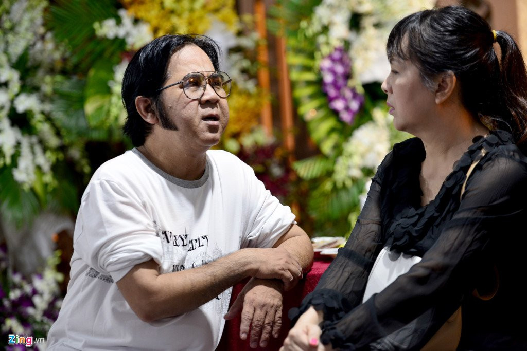 Nghe si Viet den vieng NSUT Thanh Sang hinh anh 6