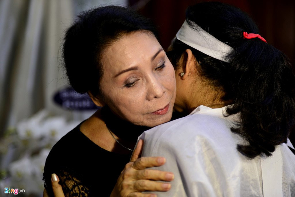 Nghe si Viet den vieng NSUT Thanh Sang hinh anh 12