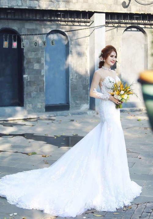 ca-si-chuyen-gioi-lam-khanh-chi-hon-chong-dien-trai-trong-anh-cuoi-9