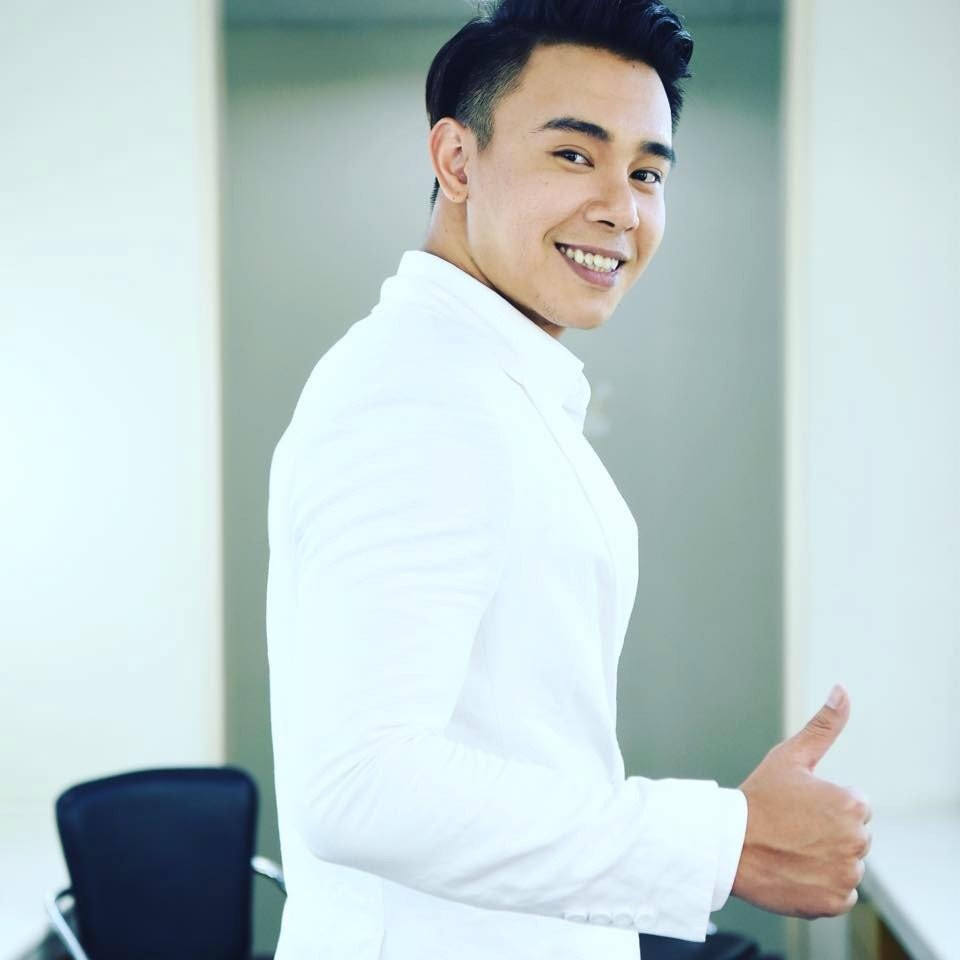 Dong Hung: '4 nam lam viec kiet suc de tra khoan no 16 ty dong cho me' hinh anh 2