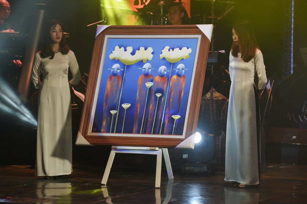 Dau gia buc tranh (1) 8