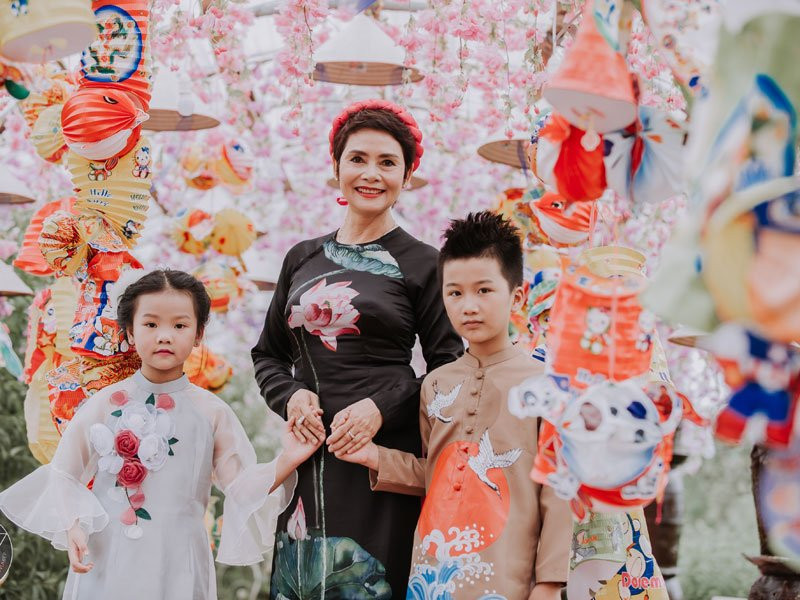 NSND-Minh-Chau_don-trung-thu_chau-ngoai_5 (3)