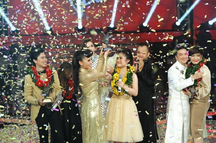 1384421769-huong-tram-1--7-