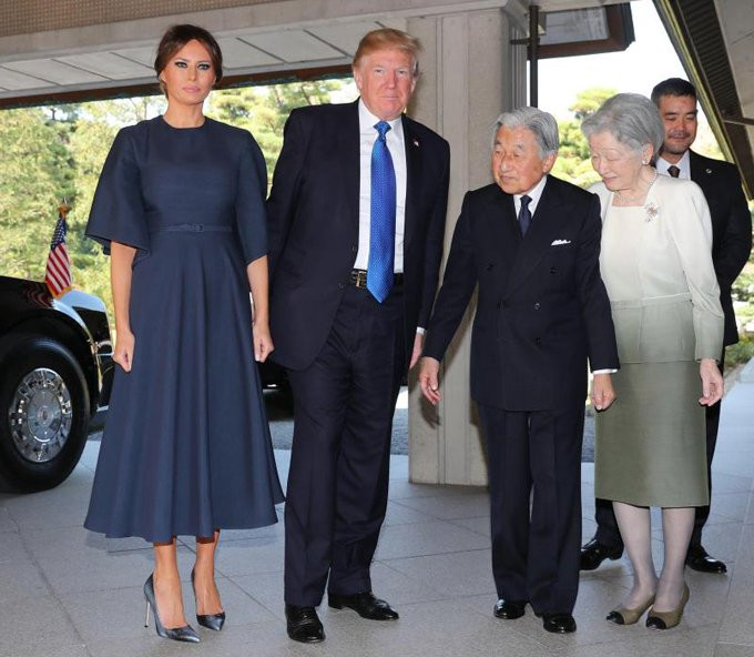 melania-trumps-32k-asia-tour-wardrobe-9