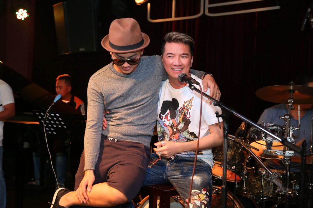 DAM VINH HUNG_DINING WITH STARS (14) 5