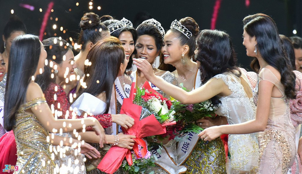 10 dieu dac biet ve Hoa hau Hoan vu Viet Nam 2017 H'Hen Nie hinh anh 6