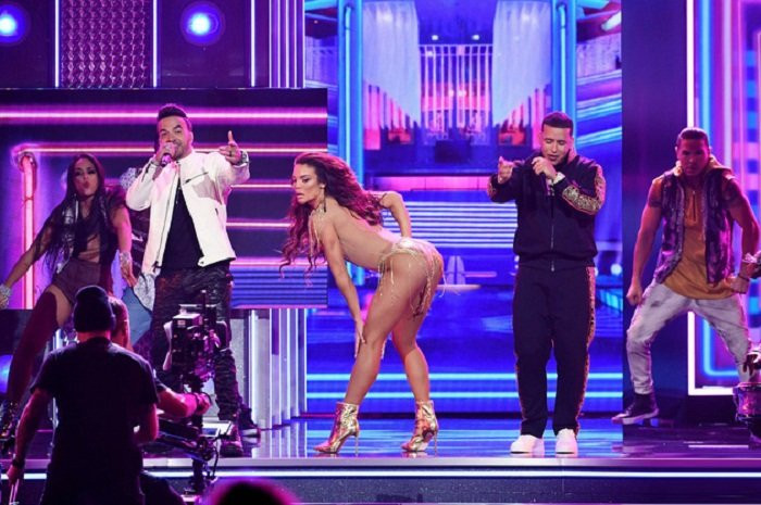 grammy4-8293-1517194173