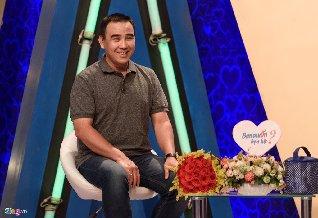 Quyen Linh: 'Nhieu show hen ho dan dung, khong chan that' hinh anh 2