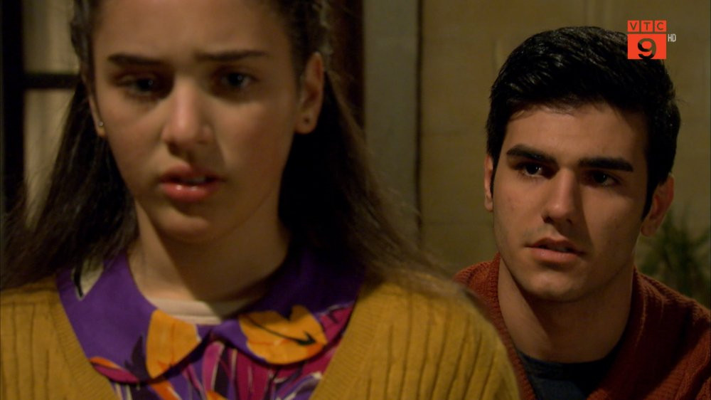 15.Ali do hoi Zehra ve tinh trang thuc su cua Suna 19