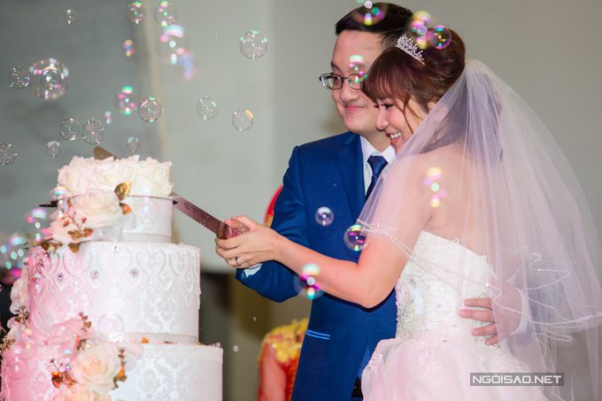 Minh Trung và Phương Thảo yêu nhau đã 3 năm trước khi quyết định sẽ dọn về chung nhà. 