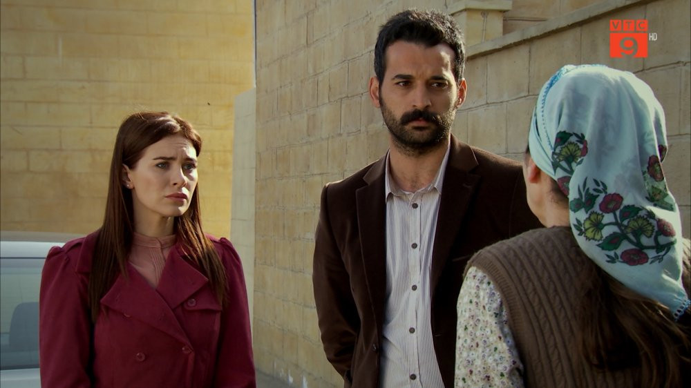 4.Azad khuyen Aisheo di dau thu 3