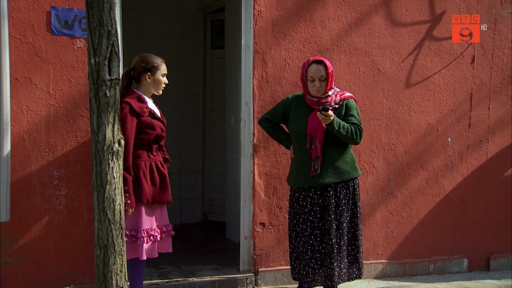 8.Zehra nho goi dt cho Melek 7