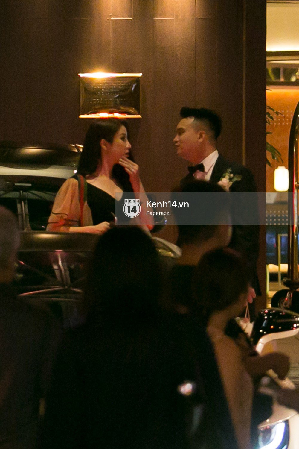 Sau đám cưới, Diệp Lâm Anh thay trang phục giản dị, lên xe 7 tỷ đồng về thẳng nhà chồng - Ảnh 3.