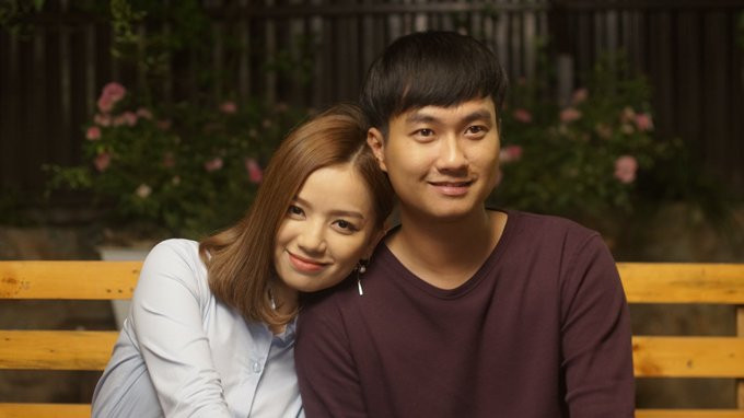 Hạ Anh và Anh Tuấn đóng vai người yêu của nhau trong Cả một đời ân oán.