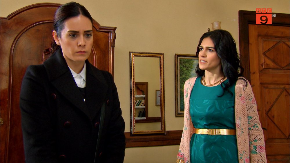 Layla tra hoi Melek ve viec tron di Na Uy 9