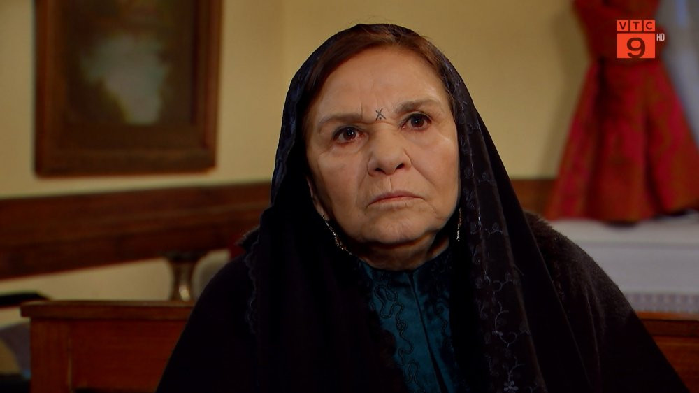 Ba Nujin da thay doi hoan toan thai do voi Melek sau su viec 5