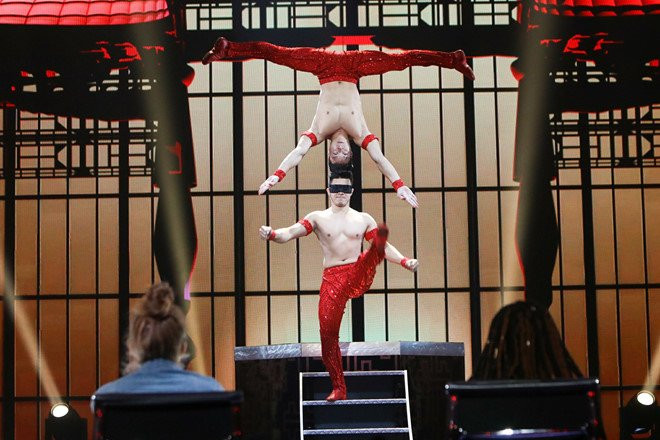 Quoc Co truot chan khien Quoc Nghiep bi nga truoc dem thi hinh anh 2