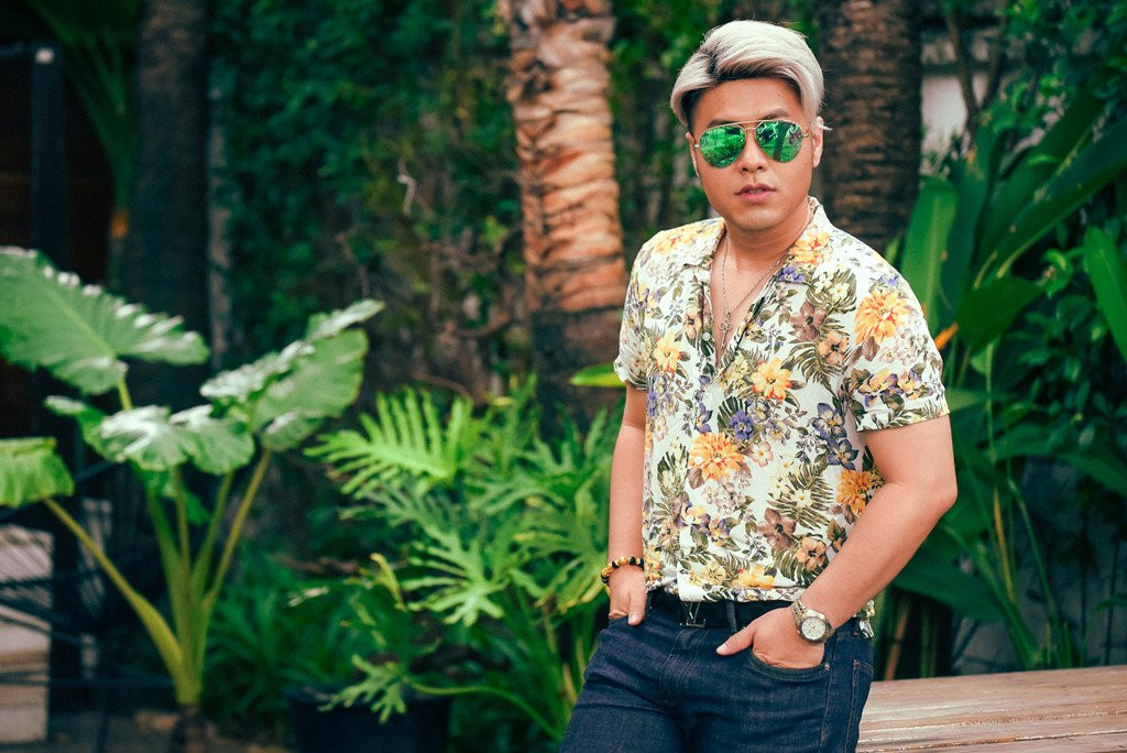 Akira Phan: 'Oan lung tra no 4 ty thay ban, ban gai cat co tay de doa' hinh anh 4