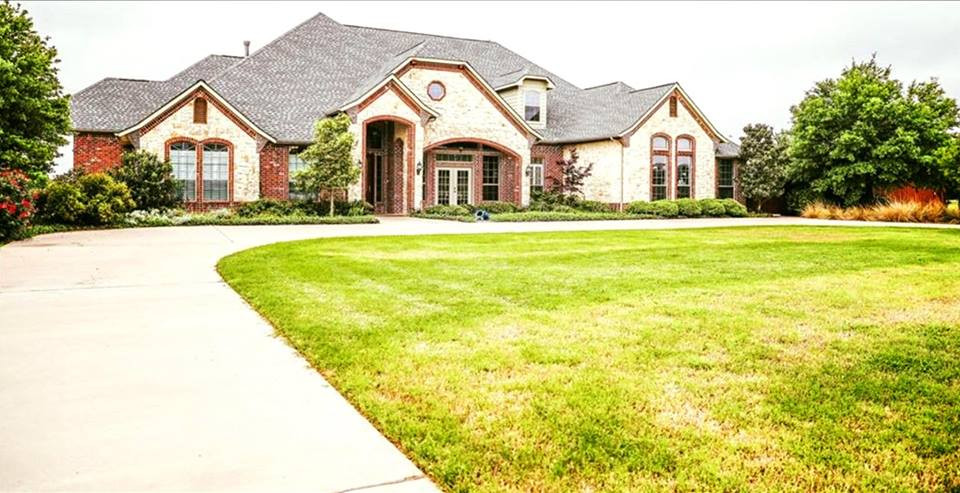 36529546_2529240787101566_8945446588621258752_n