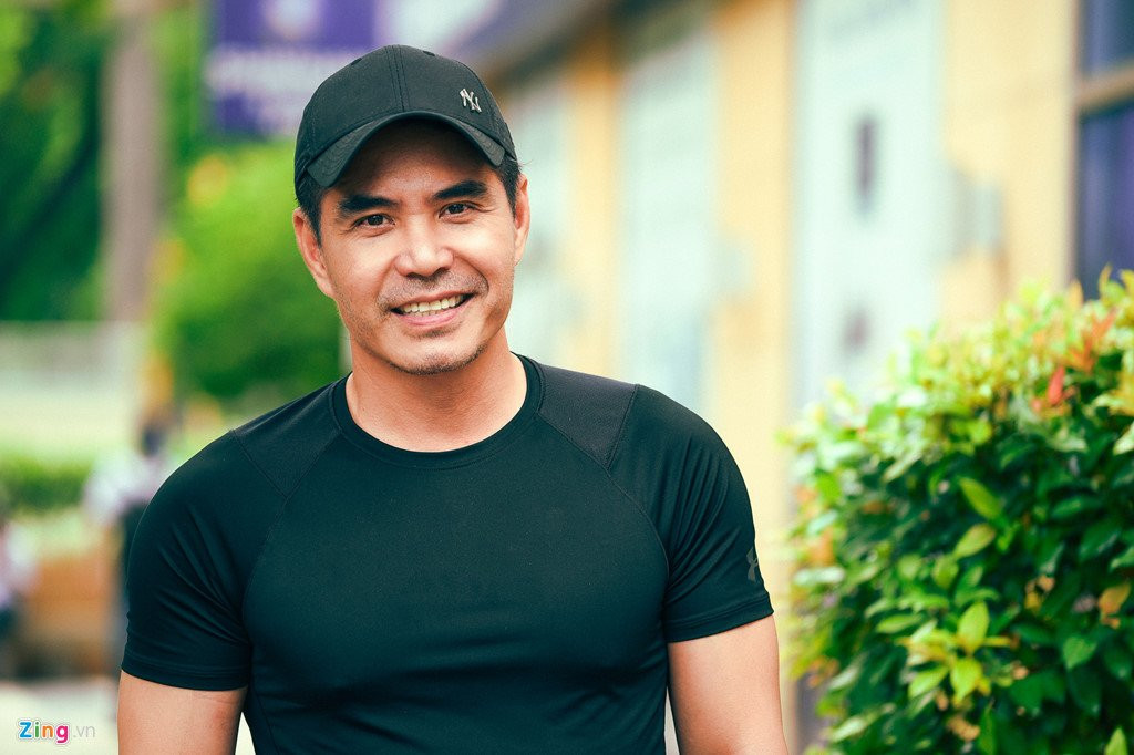 Dien vien Trung Dung: 'O tuoi 45, yeu duong chi la vui choi qua duong' hinh anh 2