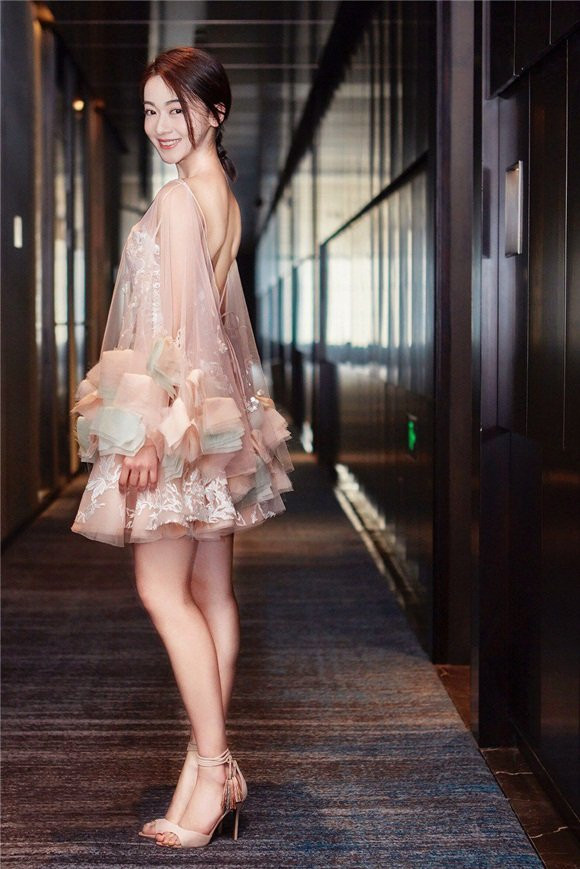 Ngô Cẩn Ngôn đóng khá nhiều phim nhưng chưa đủ bứt phá.