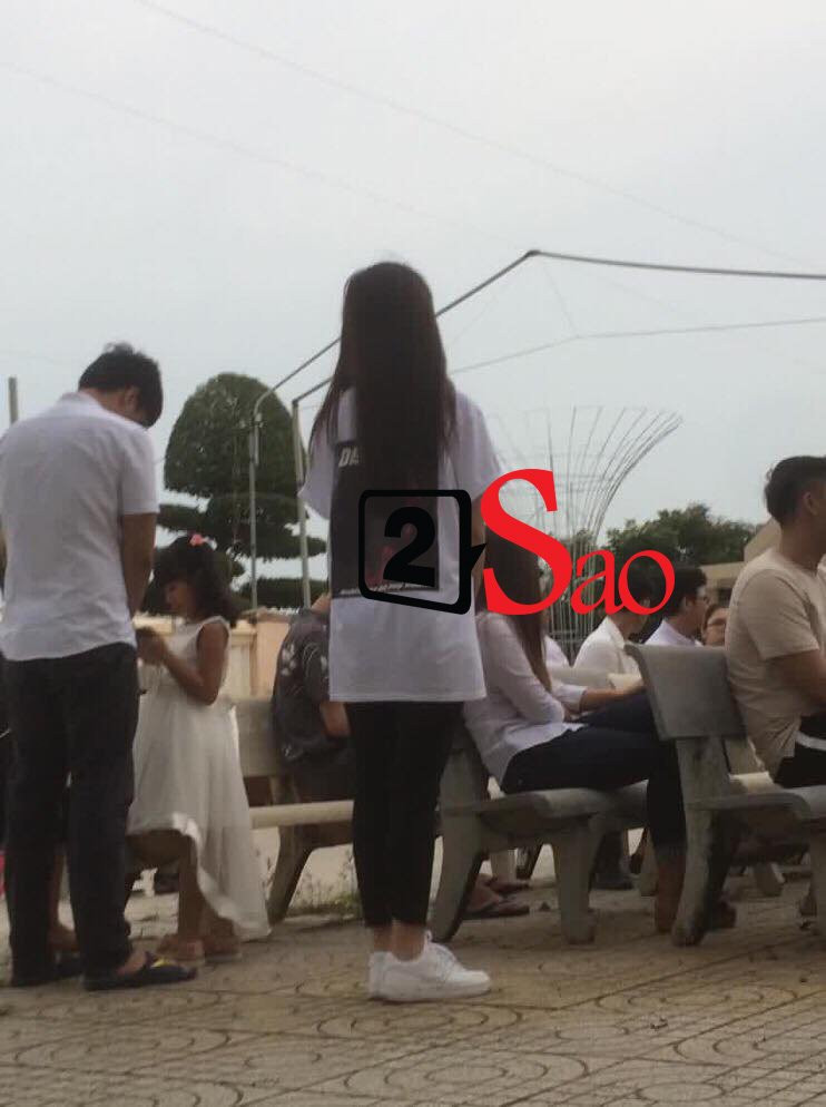 SHOCK: Lộ bằng chứng An Nguy theo chân Kiều Minh Tuấn về quê nghỉ lễ, mặc kệ Cát Phượng ở lại Sài Gòn-5