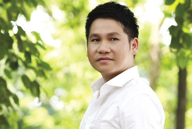 Xuân Hinh, Quốc Anh bàng hoàng trước tin đạo diễn Phạm Đông Hồng qua đời