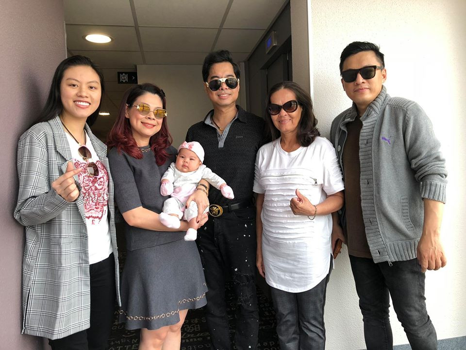 43828590_2355613467786833_448427459382083584_n 3